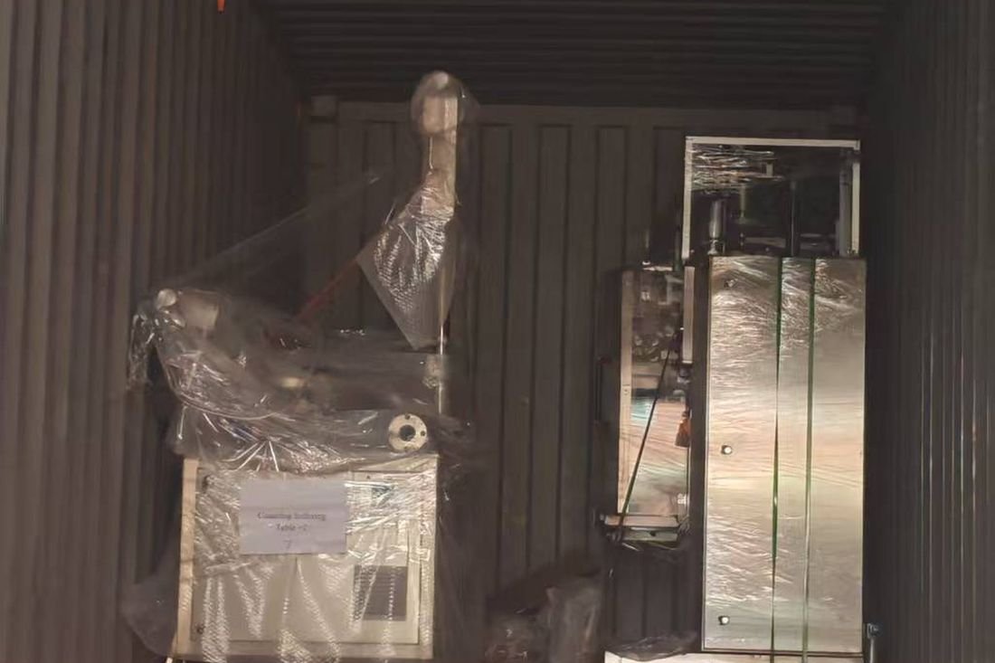 Oral-pouch line container-shipment photo