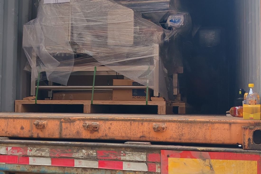 Oral-pouch line container-shipment photo
