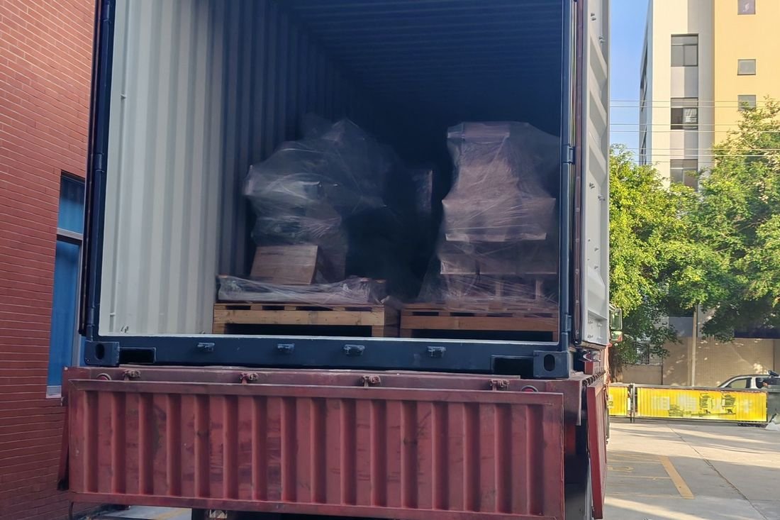 Oral-pouch line container-shipment photo