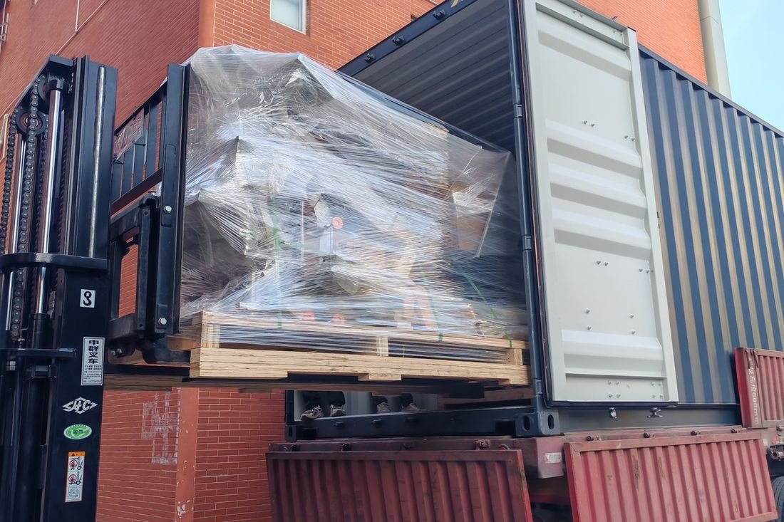 Oral-pouch line container-shipment photo