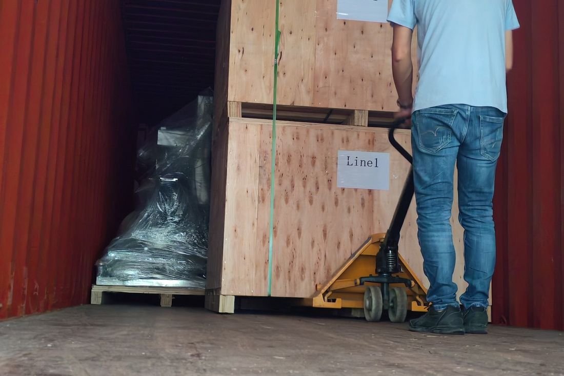 Oral-pouch line container-shipment photo