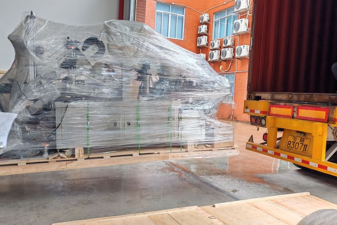 Oral-pouch line container-shipment photo