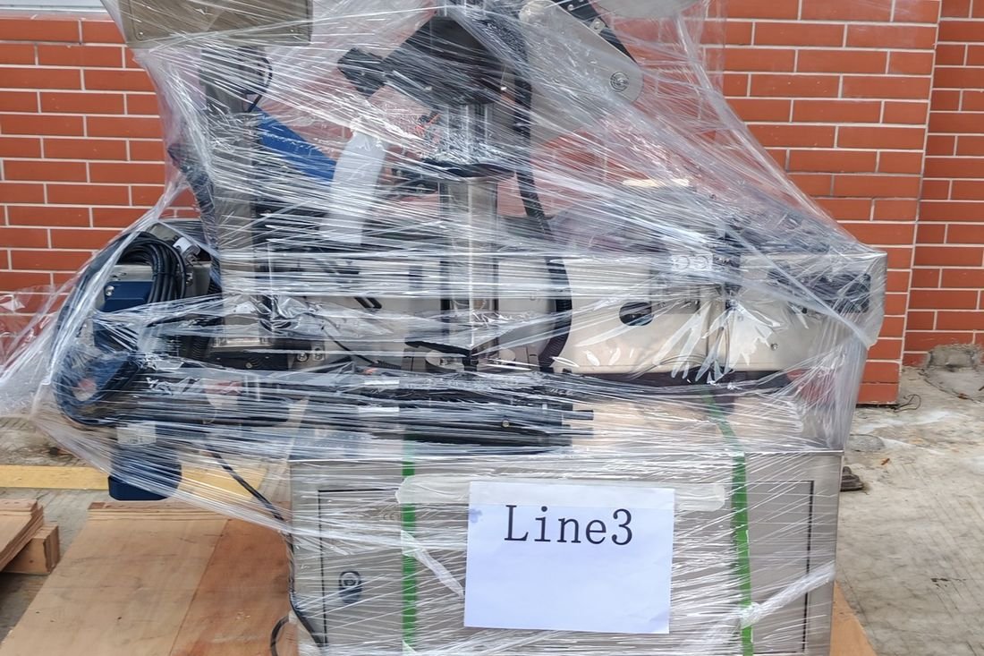Oral-pouch line container-shipment photo