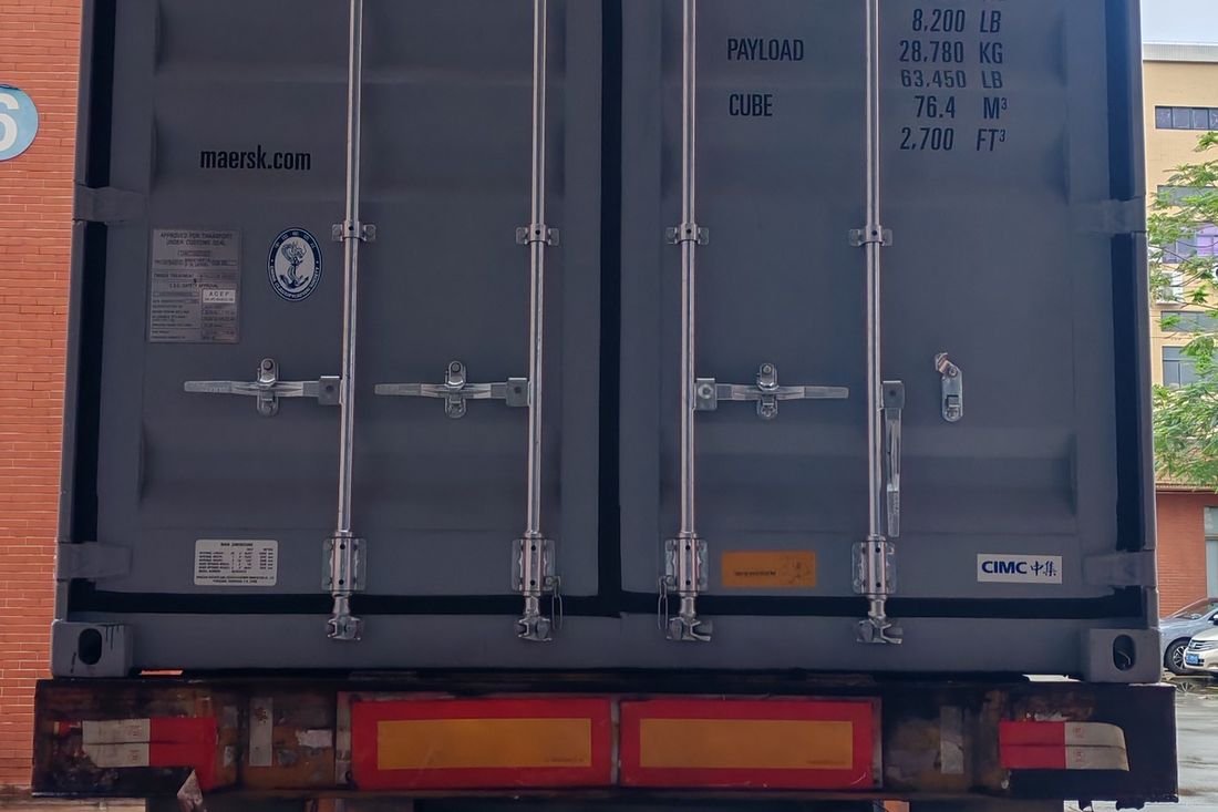 Oral-pouch line container-shipment photo