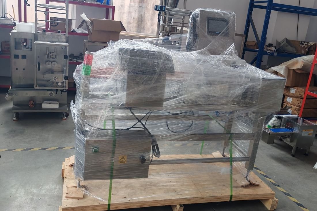 Oral-pouch line container-shipment photo