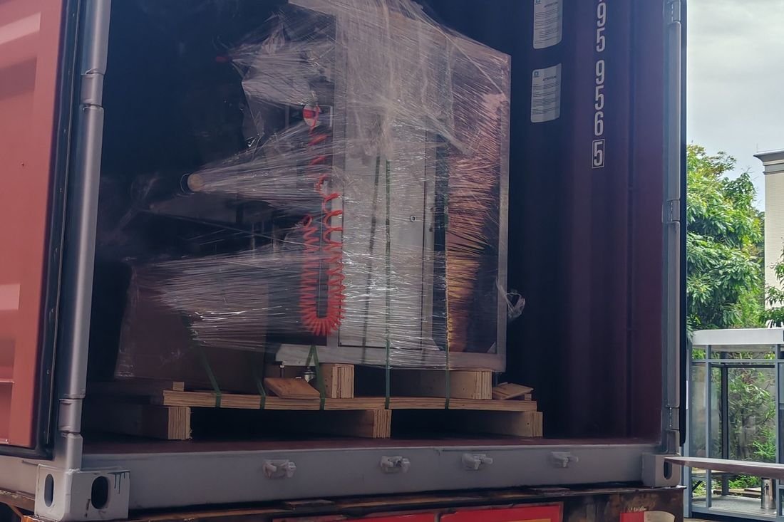 Oral-pouch line container-shipment photo