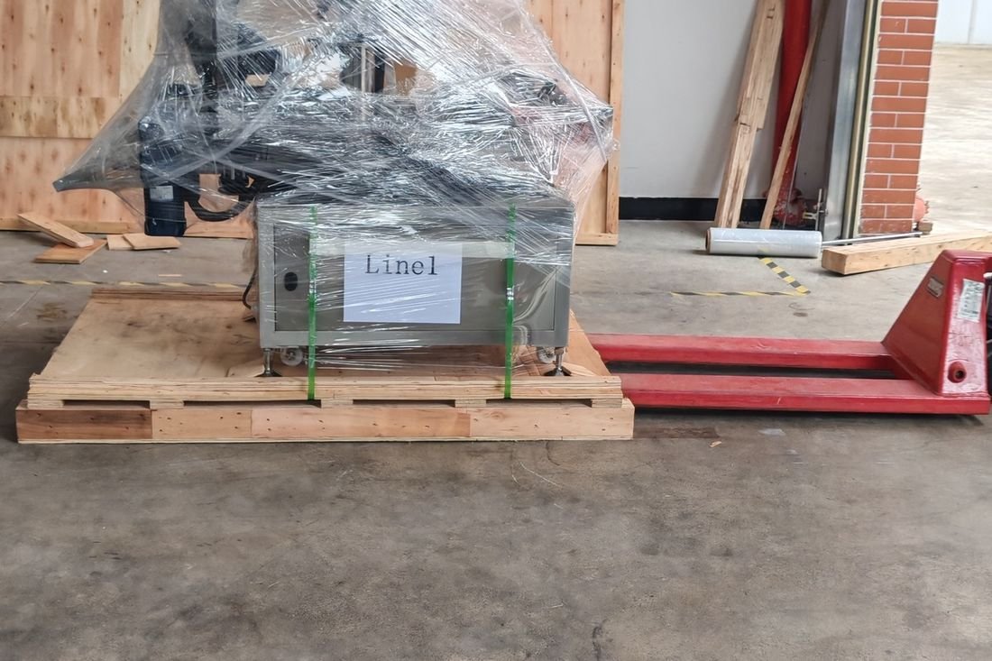 Oral-pouch line container-shipment photo