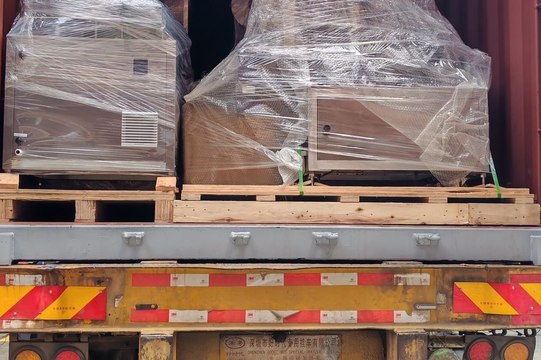Oral-pouch line container-shipment photo