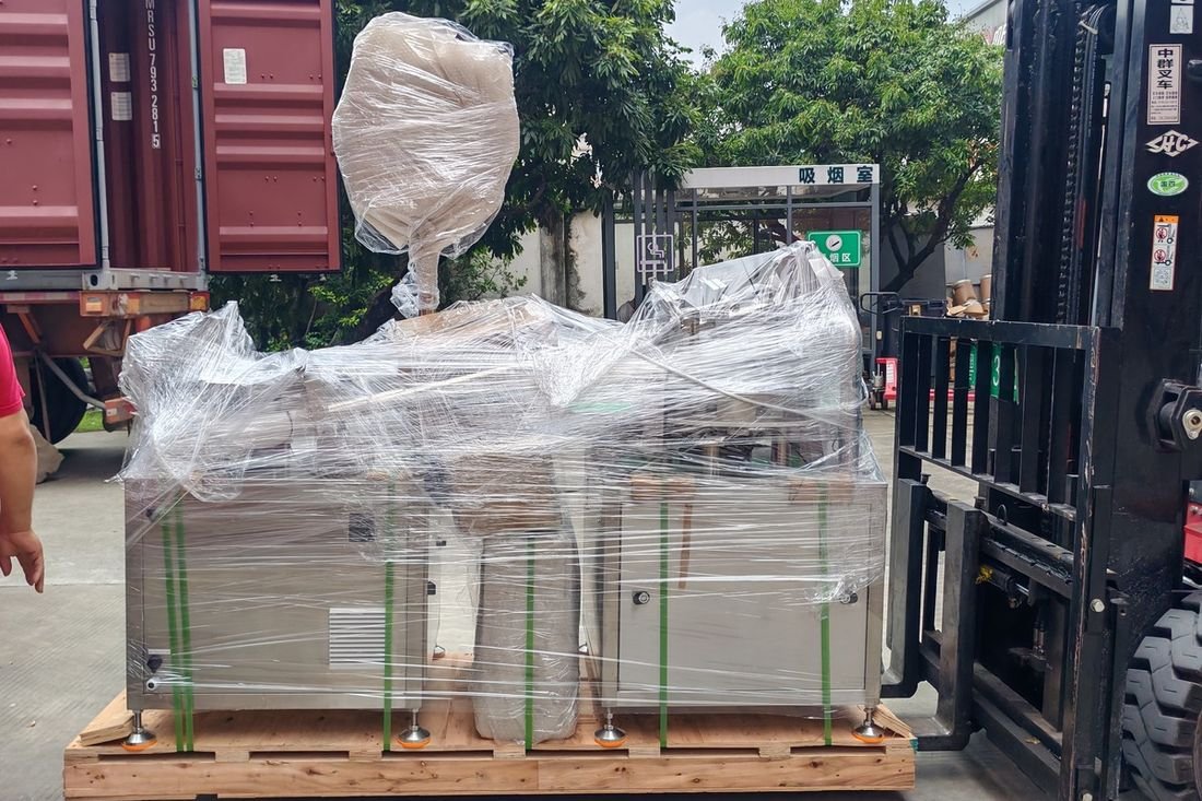 Oral-pouch line container-shipment photo