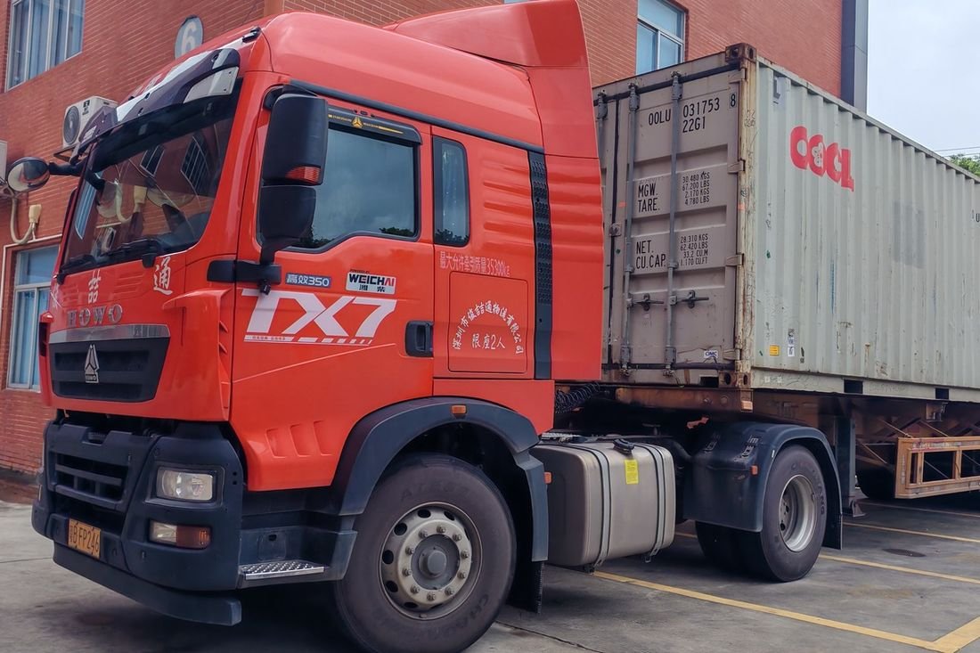 Oral-pouch line container-shipment photo
