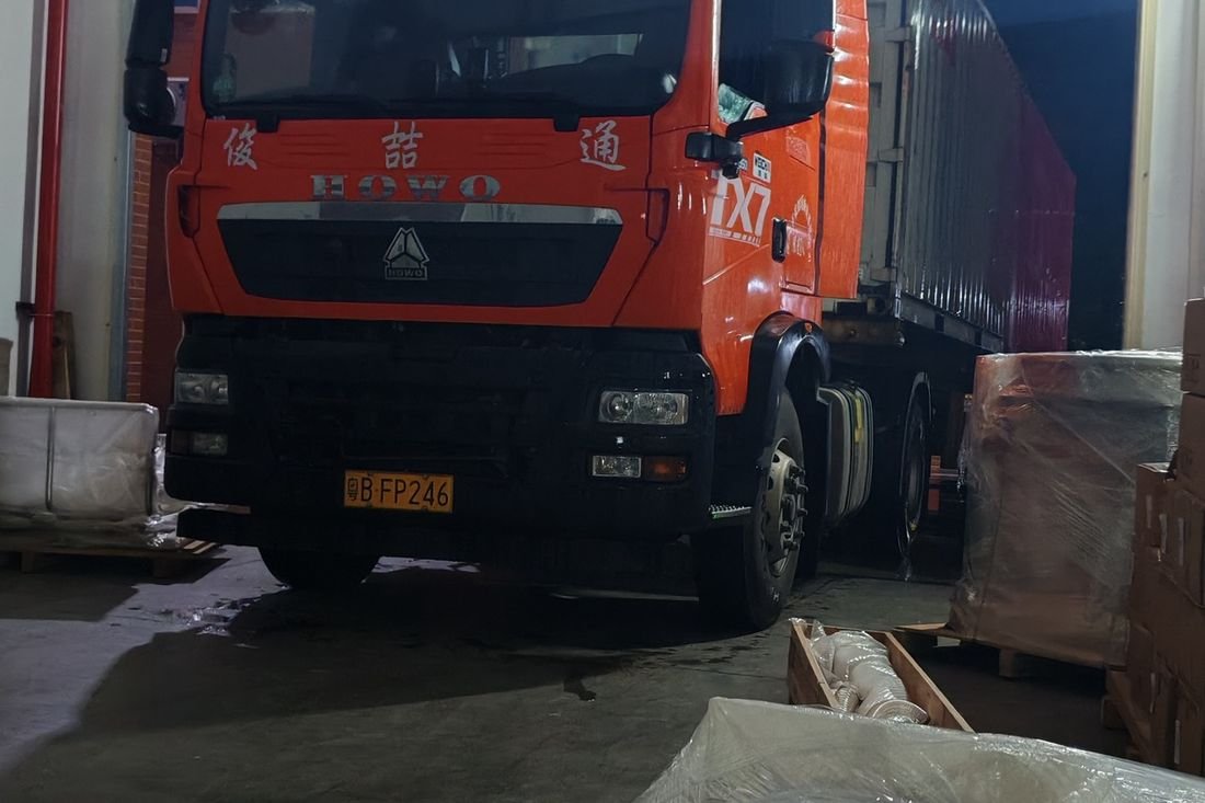 Oral-pouch line container-shipment photo